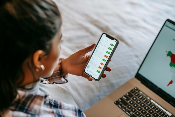 Travaux et construction : le choix de matériau pour le revêtement d'une terrasse